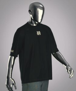Black T-shirt Oversize تيشيرت اوفرسايز اسود - Image 2